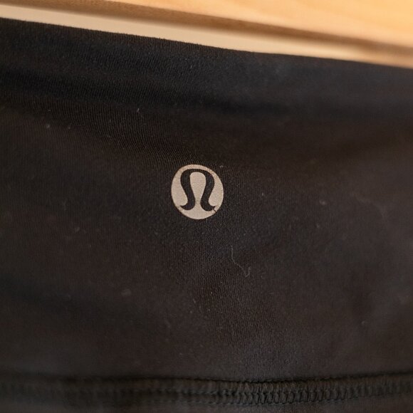 Lululemon | Cropped Leggings - Picture 3 of 3